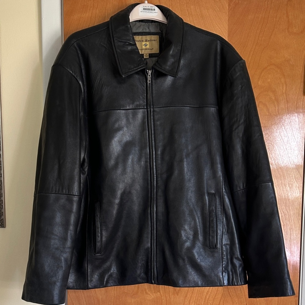 Men's Classic Black Leather Jacket